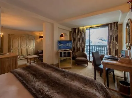 Otel Le Lana 4*