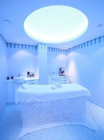 Le Lana Hotel