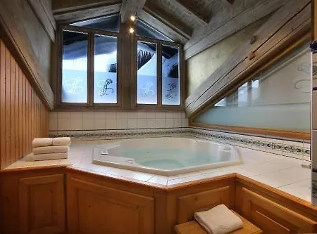 Hotell Le Lana Courchevel