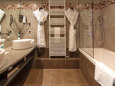 Hotell Le Lana Courchevel