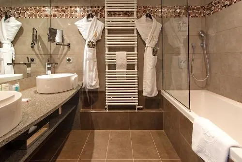 Hotel Le Lana Courchevel